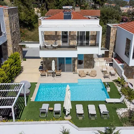 Villa The Miracle