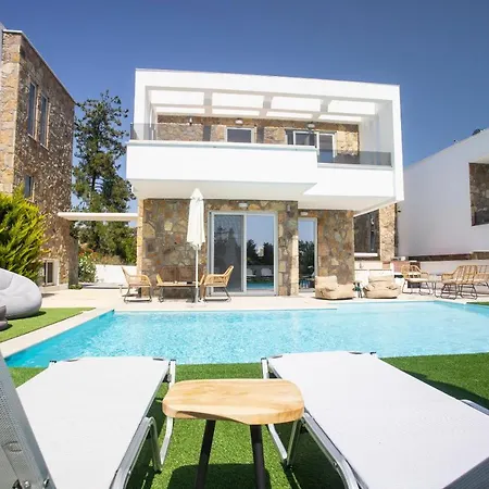 The Miracle Villa