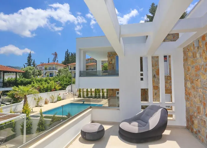 The Miracle Villa *